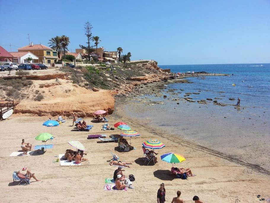 Estudio En Torrevieja A 700 M Del Mar Buitenkant foto